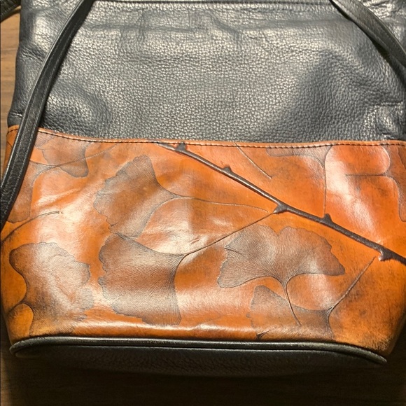 C.L. Whiting “Leaf” Collection NEW!!! - Picture 2 of 9